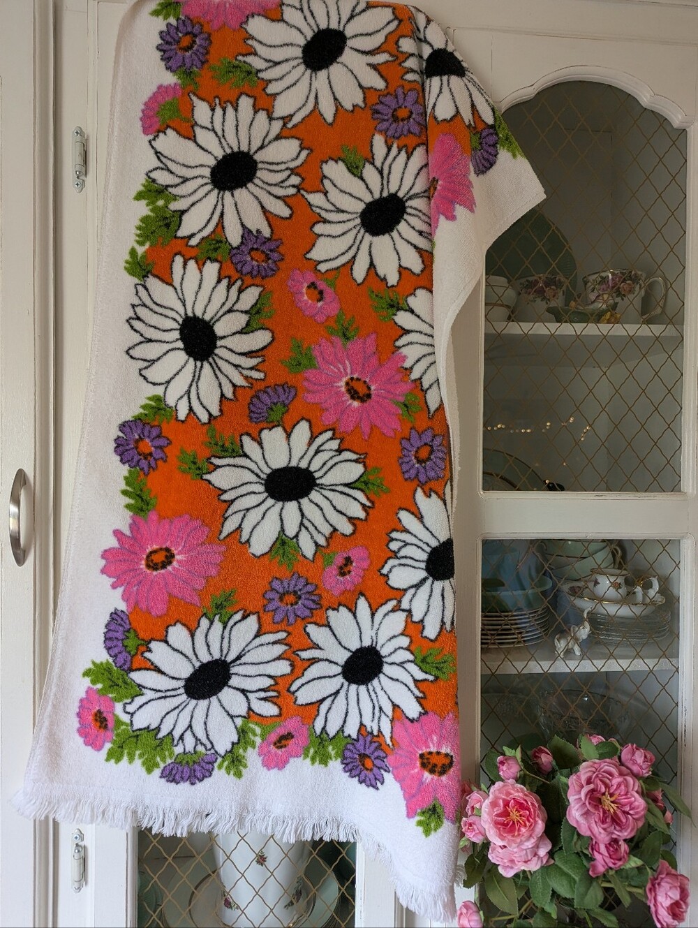 🌸VTG Rare Cotton Flower Power Bright Floral Orange Daisy  Towel Bathroom Decor